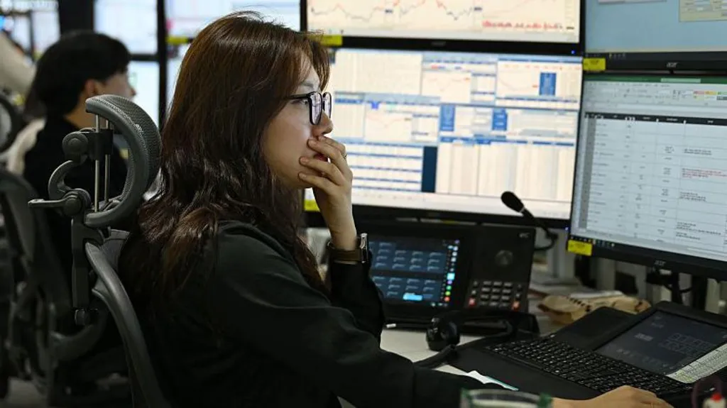 Stock markets slump and oil rises on fears Iran war may drag on